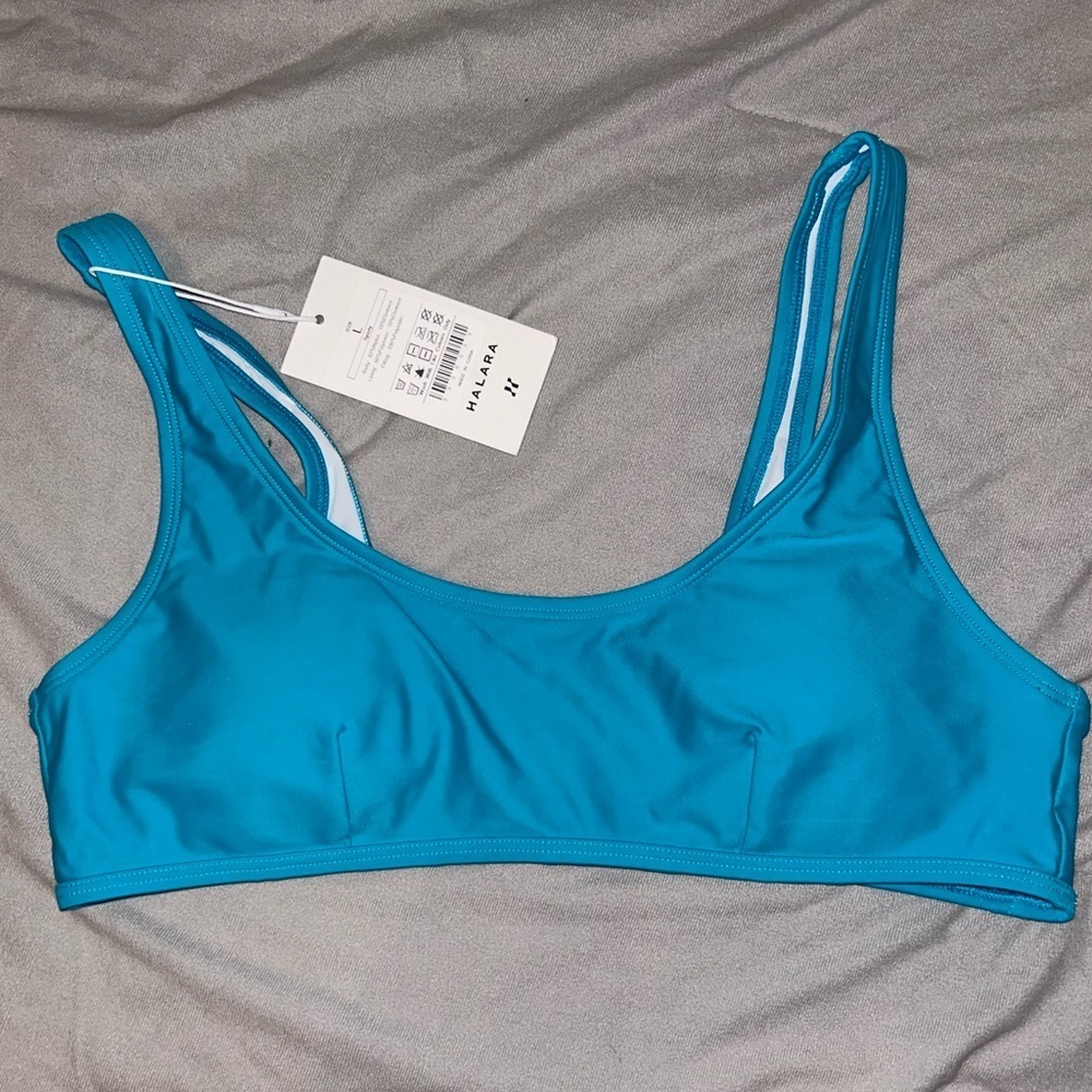 Halara bikini top size Large